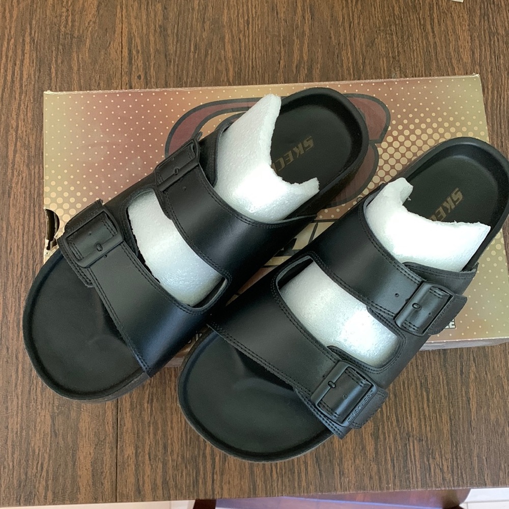 Men’s slip on sandal
